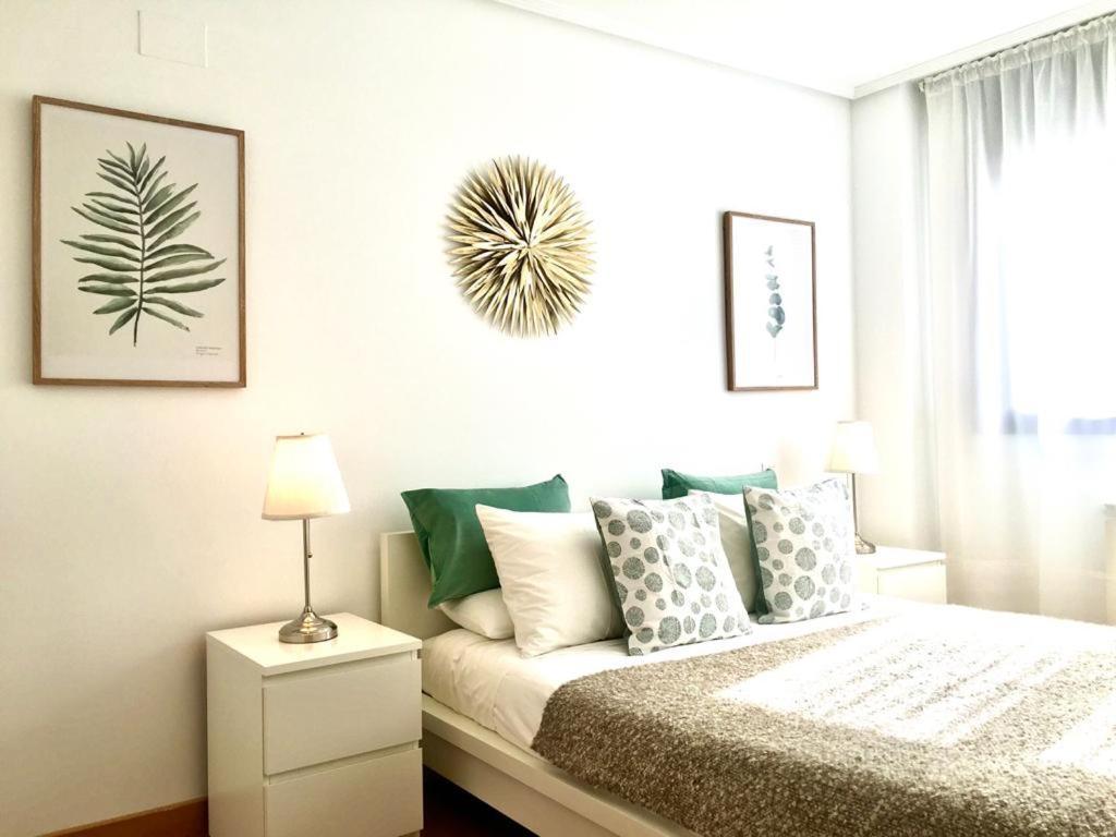Apartamento 1 Centrico Garaje Wi-Fi Para Trabajar Lejlighed Castro Urdiales Eksteriør billede