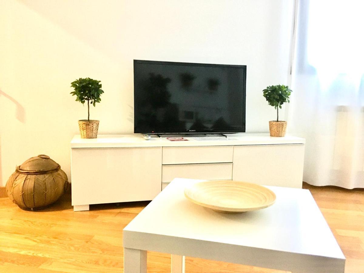 Apartamento 1 Centrico Garaje Wi-Fi Para Trabajar Lejlighed Castro Urdiales Eksteriør billede
